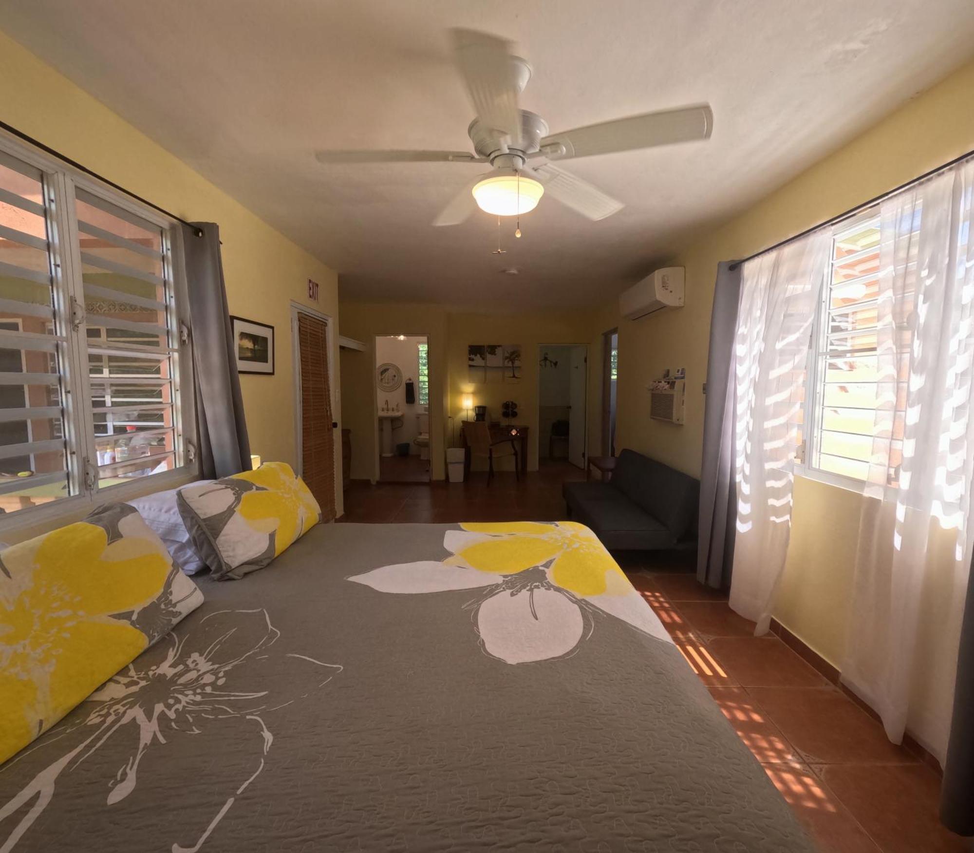 Isla Hermosa Guesthouse 别克斯 外观 照片