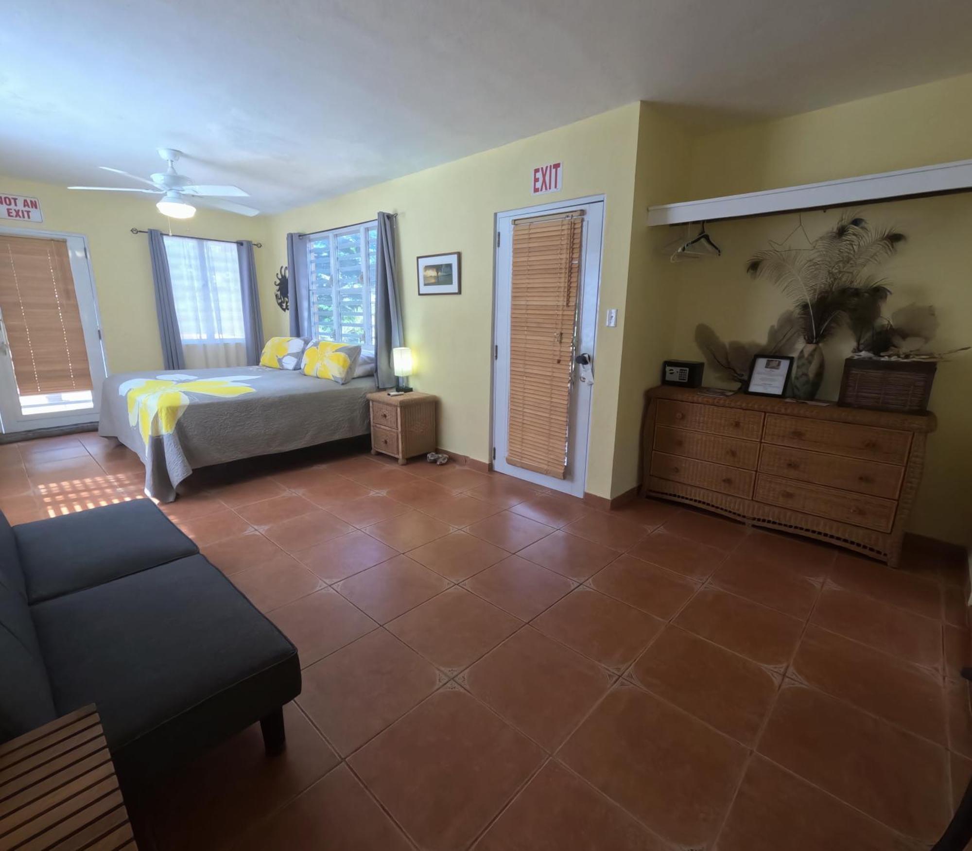 Isla Hermosa Guesthouse 别克斯 外观 照片