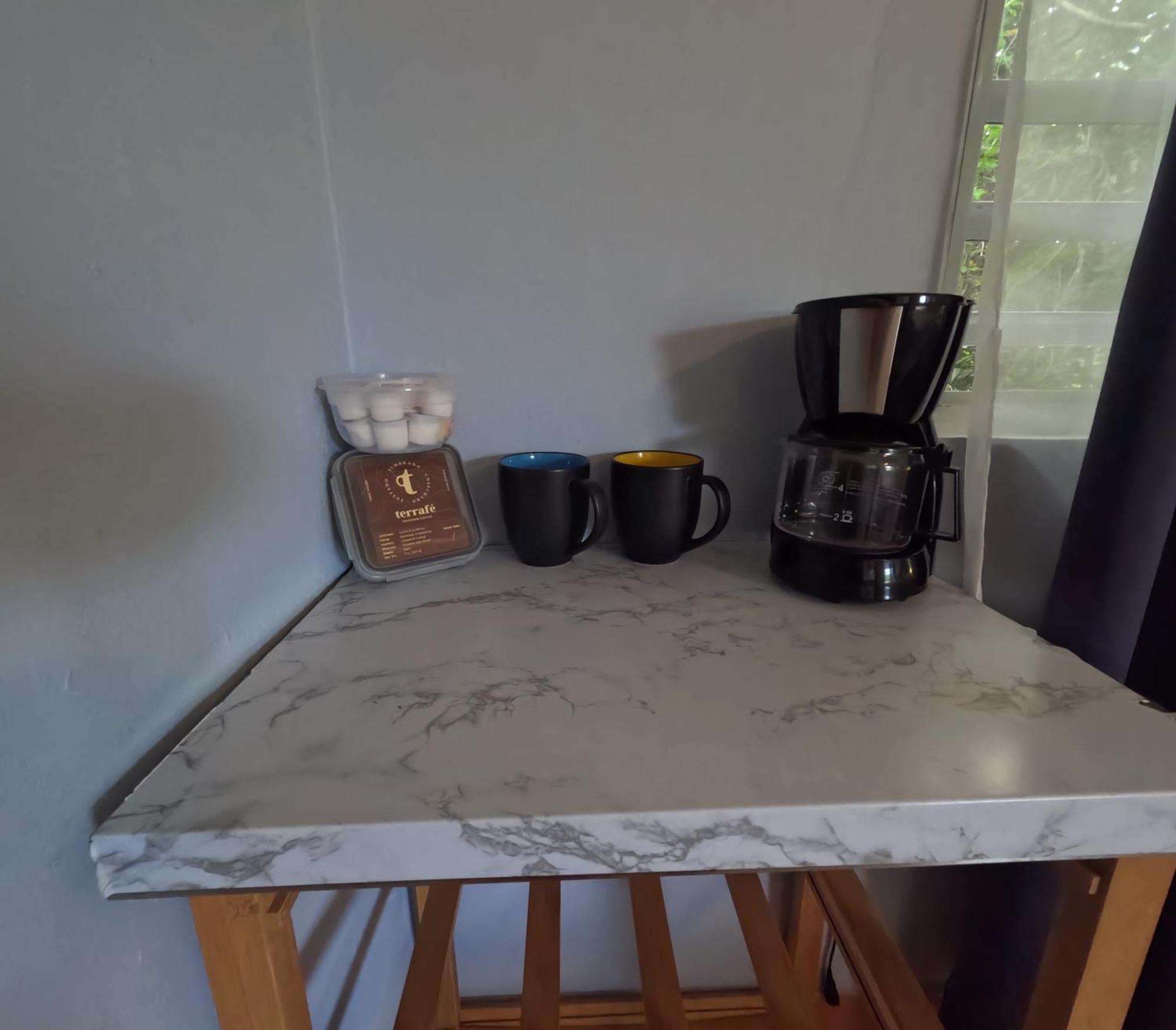 Isla Hermosa Guesthouse 别克斯 外观 照片