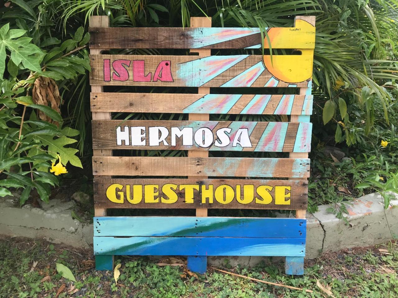 Isla Hermosa Guesthouse 别克斯 外观 照片