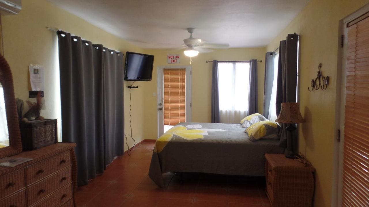 Isla Hermosa Guesthouse 别克斯 外观 照片